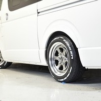 9 スタイル-PKG ハイエース S-GL DPⅡ 2WD 2,800CC ディーゼル車 5人乗りのサムネイル