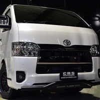 3⃣ 4WD-PKG JAOS ハイエース 4WD 2,800CC ディーゼル車 5人乗り 即納車のサムネイル