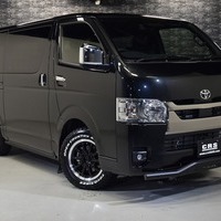 12 ワイルド-PKG ハイエース S-GLダークプライムⅡ 4WD 2,800CC ディーゼル車 5人乗りのサムネイル