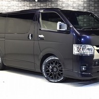 8 CRS-PKG ハイエース  S-GL DPⅡ 2WD 2,800CC ディーゼル車 5人乗りのサムネイル