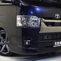 4 CRS-PKG ハイエース  S-GL DPⅡ 2WD 2,000CC ガソリン車 5人乗りのサムネイル