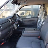 ハイエースDX　2WD　2800㏄　3/6人乗り　ホワイト　コントラストパッケージのサムネイル