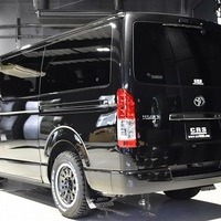 8⃣ CRSクロカンスタイル ハイエース S-GL DPⅡ 4WD 2,800CC ディーゼル車 5人乗り 即納車のサムネイル