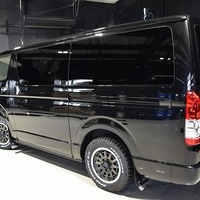 8⃣ CRSクロカンスタイル ハイエース S-GL DPⅡ 4WD 2,800CC ディーゼル車 5人乗り 即納車のサムネイル