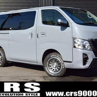 キャラバンパッケージ　GRANDプレミアムGX　4WD　2400cc　ディーゼルのサムネイル