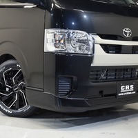 4 CRS-PKG ハイエース DX-GL 2WD 2,800CC ディーゼル車 3/6人乗りのサムネイル