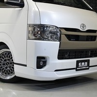 2 スタイル-PKG ハイエース S-GLダークプライムⅡ 2WD 2,000CC ガソリン車 5人乗りのサムネイル