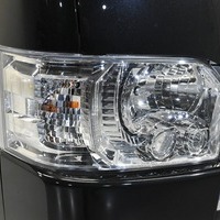 4 CRS-PKG ハイエース DX-GL 2WD 2,800CC ディーゼル車 3/6人乗りのサムネイル