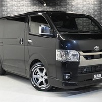 15 CRS-PKG ハイエース S-GLダークプライムⅡ 2WD 2,800CC ディーゼル車 5人乗りのサムネイル