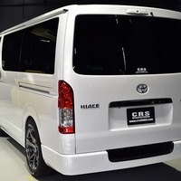 ⓑ CRS-PKG ハイエース S-GL DPⅡ 2WD 2,000CC ガソリン 5人乗り 即納車のサムネイル