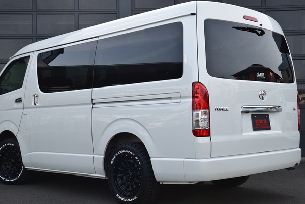 令和2年式 ハイエース ワゴンGL 2WD 2,700cc (ガソリン車) 10人乗車 