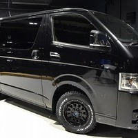 ⓐ CRSクロカンスタイル ハイエース S-GL DPⅡ 4WD 2,800CC ディーゼル車 5人乗り 即納車のサムネイル