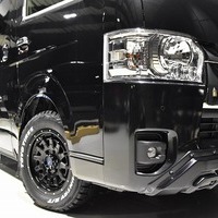 ⓐ CRSクロカンスタイル ハイエース S-GL DPⅡ 4WD 2,800CC ディーゼル車 5人乗り 即納車のサムネイル