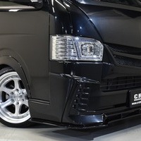 令和1年式 ハイエース S-GL DPⅡ 2WD 2,800cc（ディーゼル車）5人乗車 2.08万㎞のサムネイル