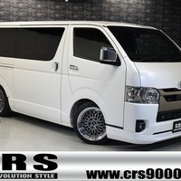 2 スタイル-PKG ハイエース S-GLダークプライムⅡ 2WD 2,000CC ガソリン車 5人乗りのサムネイル