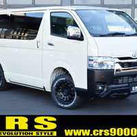 ハイエース 4WD 2800cc ディーゼル 2/5人乗り ライトイエロー　クロカンスタイルのサムネイル