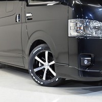 19 CRS-PKG ハイエース S-GL ダークプライムⅡ 2WD 2,800CC ディーゼル車 5人乗りのサムネイル