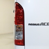 令和1年式 レジアスエース S-GL DPⅡ 2WD 2,000cc (ガソリン車) 5人乗車 2.37万ｋｍのサムネイル