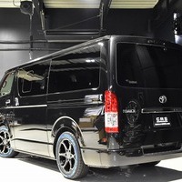 ⑲ CRS-PKG ハイエース S-GL DPⅡ 2WD 2,800CC ディーゼルターボ 5人乗り 即納車のサムネイル
