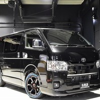 ⑲ CRS-PKG ハイエース S-GL DPⅡ 2WD 2,800CC ディーゼルターボ 5人乗り 即納車のサムネイル