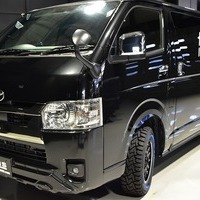 ⑫ CRSクロカンスタイル ハイエース S-GL DPⅡ 4WD 2,800CC ディーゼル車 5人乗り 即納車のサムネイル