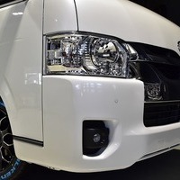 ⑰ CRS-PKG ハイエース ワゴン 2WD  2,700CC ガソリン 10人乗り 即納車のサムネイル