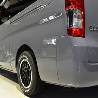 ①キャラバンパッケージ　GRANDプレミアムGX　2WD　2400cc　ディーゼルのサムネイル