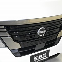 令和4年式 キャラバン NV350 GRAND プレミアム GX 2WD 2,400cc (ディーゼル車) 3/6人乗車 20kｍのサムネイル