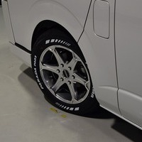 ⑮ CRS-PKG ハイエース S-GL DPⅡ 2WD 2,800CC ディーゼル車 5人乗り 即納車のサムネイル