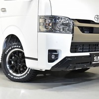 5 クロカンスタイル ハイエース DPⅡ 4WD 2,800CC ディーゼル車 5人乗りのサムネイル