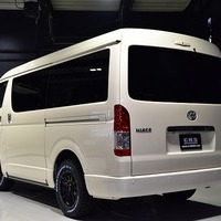 ⑭ CRS-PKG ハイエース ワゴンＧＬ ４WD  2,700CC ガソリン 10人乗り 即納車のサムネイル