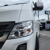 キャラバンパッケージ　日産　キャラバン　GRANDプレミアムGX　2WD　2400cc　ディーゼル車　5人乗りのサムネイル