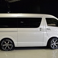 23. CRS-PKG ハイエース S-GLワイド DPⅡ 2WD 2,700CC ガソリン車 5人乗り 即納車のサムネイル