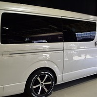 23. CRS-PKG ハイエース S-GLワイド DPⅡ 2WD 2,700CC ガソリン車 5人乗り 即納車のサムネイル