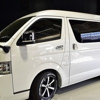 23. CRS-PKG ハイエース S-GLワイド DPⅡ 2WD 2,700CC ガソリン車 5人乗り 即納車のサムネイル