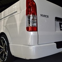 23. CRS-PKG ハイエース S-GLワイド DPⅡ 2WD 2,700CC ガソリン車 5人乗り 即納車のサムネイル