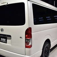 21. CRS-PKG ハイエース ワゴンGL ４WD  2,700CC ガソリン車 10人乗り 即納車のサムネイル