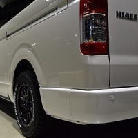 21. CRS-PKG ハイエース ワゴンGL ４WD  2,700CC ガソリン車 10人乗り 即納車のサムネイル