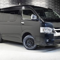 16 CRS-PKG ハイエース ワゴンGL 4WD 2,700CC ガソリン車 10人乗りのサムネイル