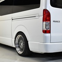 平成29年式 ハイエース S-GL DP 2WD 2,000cc (ガソリン車) 5人乗車 6.35万kmのサムネイル