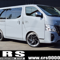 キャラバンPKG　GRANDプレミアムGX　2WD　2000cc　ガソリンのサムネイル