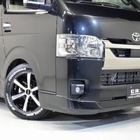 2 CRS-PKG ハイエース S-GL DPⅡ 2WD 2,000CC ガソリン車 5人乗りのサムネイル