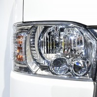 令和3年式 ハイエース S-GL DP-Ⅱ 2WD 2,800cc (ディーゼル車) 5人乗車 2.13万kmのサムネイル