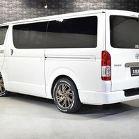 令和3年式 ハイエース S-GL DP-Ⅱ 2WD 2,800cc (ディーゼル車) 5人乗車 2.13万kmのサムネイル