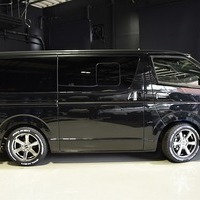 25. CRS-PKG ハイエース S-GL DPⅡ 2WD 2,800CC ディーゼル車 5人乗り 即納車のサムネイル