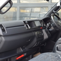 ハイエースDPⅡワイドボディ　２WD　2800㏄　2/5人乗り　パールホワイト　CRSパッケージのサムネイル
