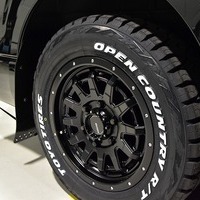 26.オフロードスタイル JAOS ハイエース 4WD 2,800CC ディーゼル車 5人乗り 即納車のサムネイル
