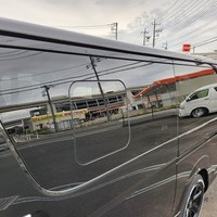 ファミリーPKG　ハイエース　スーパーGL　ダークプライムⅡ　2WD　2000cc　ガソリン車　5人乗りのサムネイル