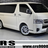 4 CRSコンプリート ハイエース スーパーGL  2WD 2,000CC ガソリン車 5人乗りのサムネイル