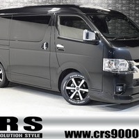 8 CRSパッケージ ハイエース ワイド スーパーGL ダークプライム２ 2WD 2,700CC ガソリン車 5人乗りのサムネイル